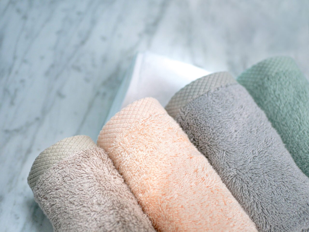 Quelle qualité de serviette de bain choisir pour faire un cadeau ?
