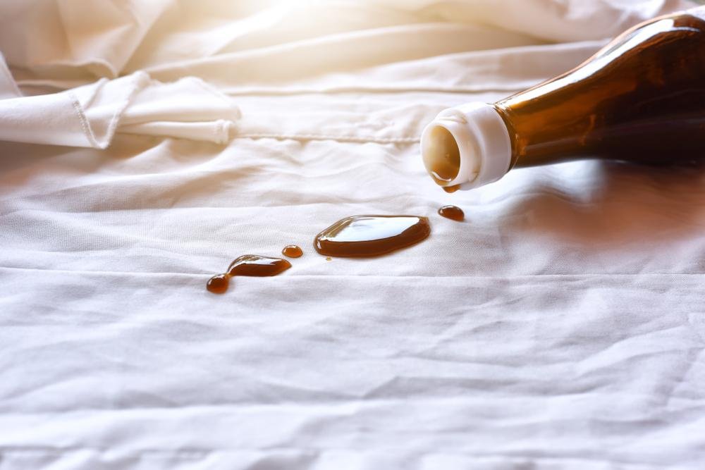 traiter des taches sur des draps