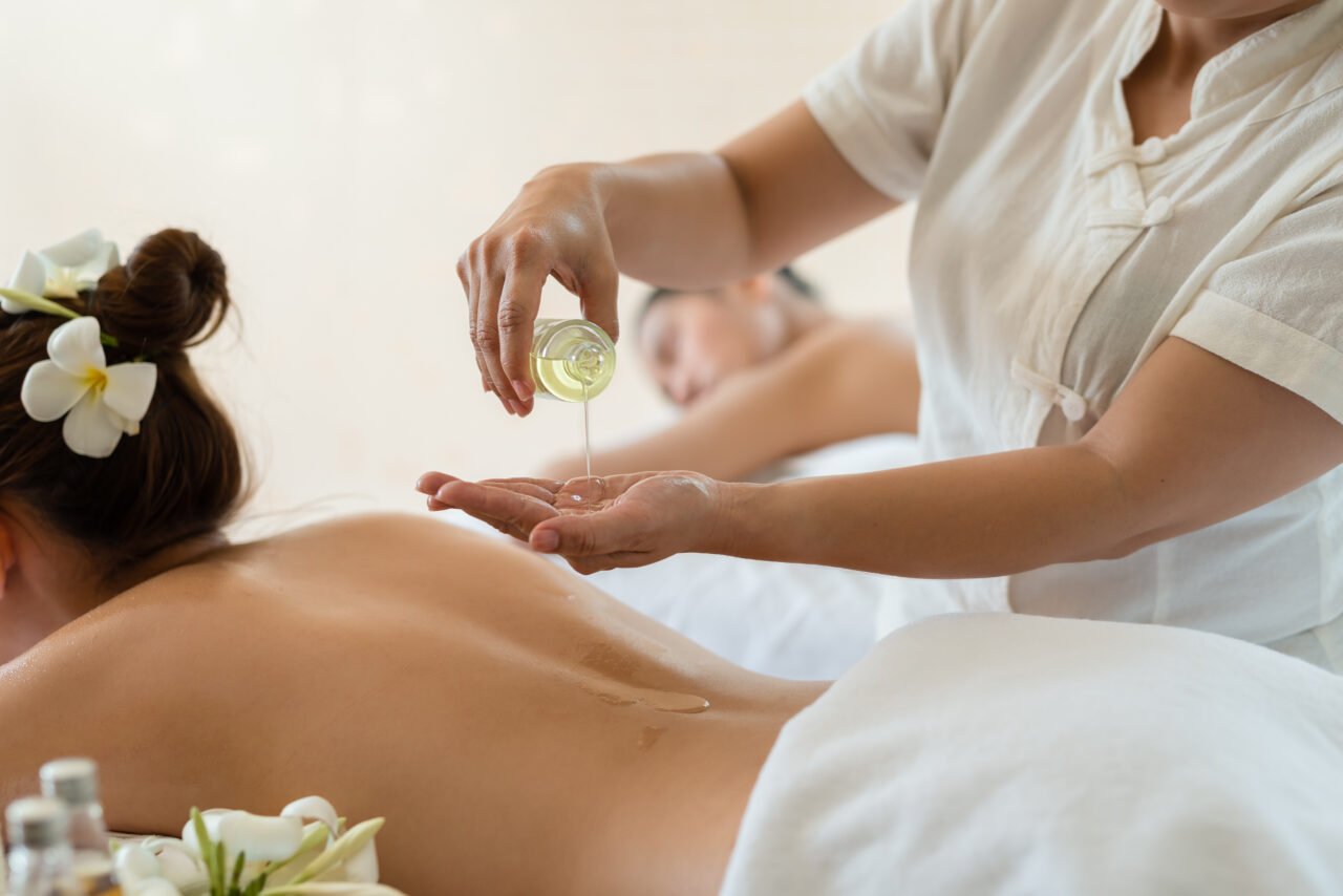 equipement pour institut de beaute et spa massage de luxe