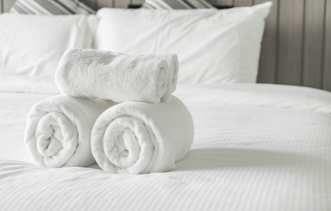 Comment plier des serviettes de bain dans un hôtel