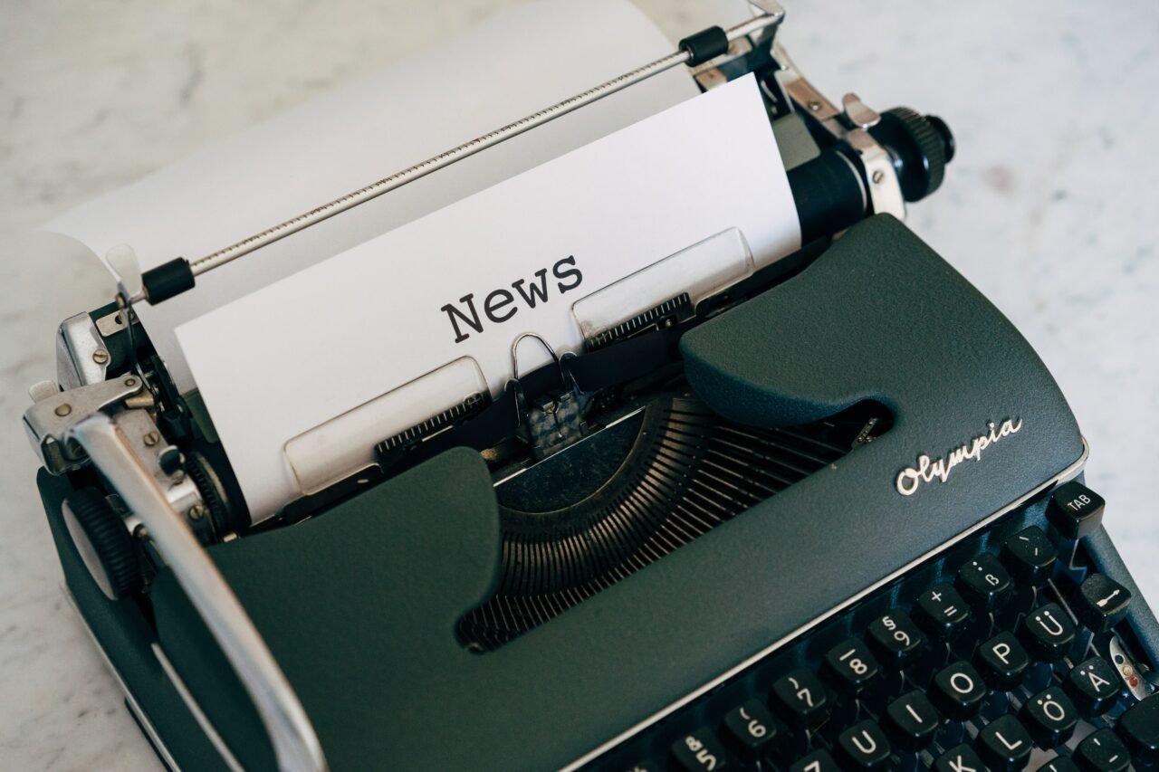 journaliste comptoir du bambou